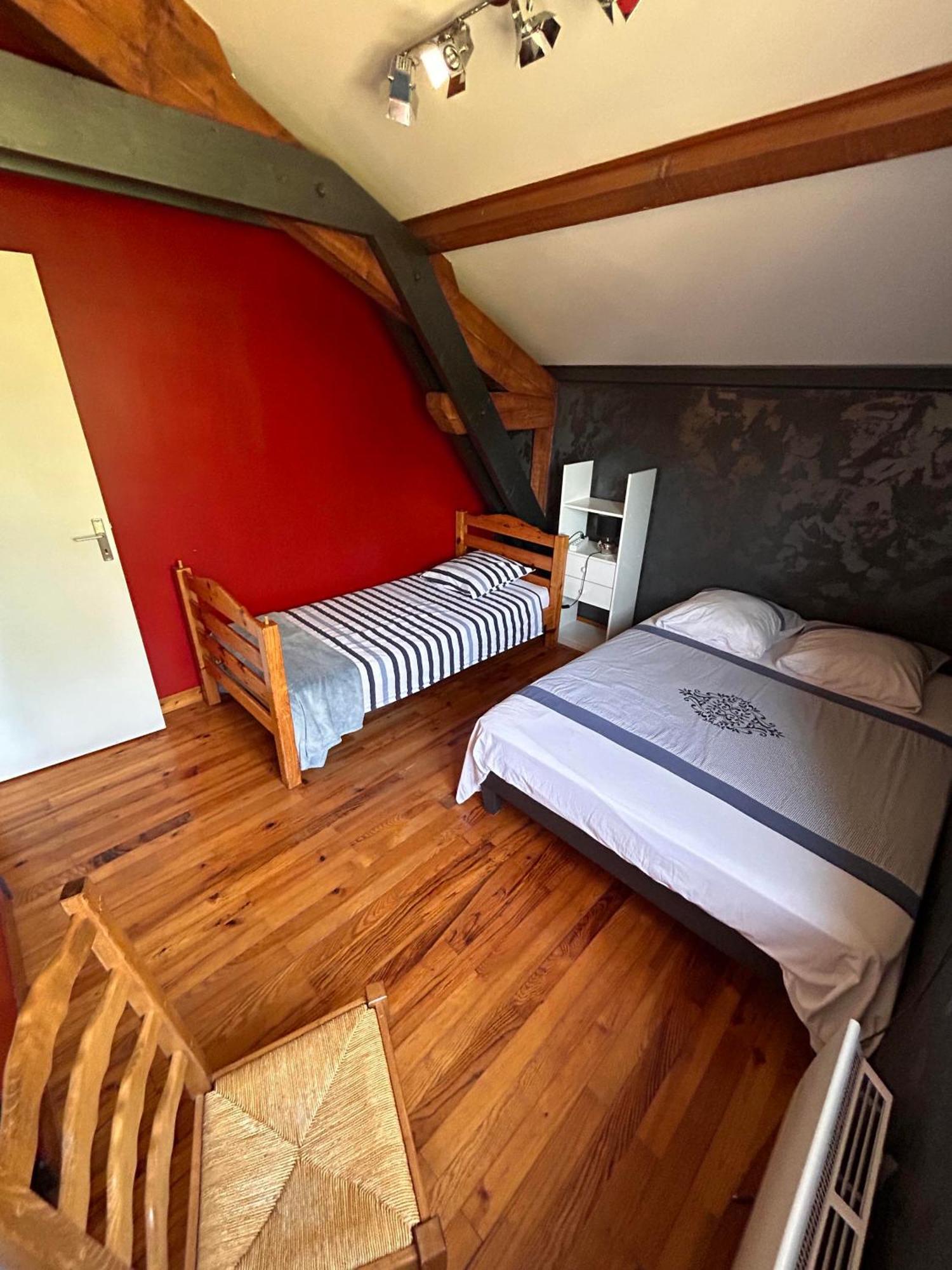 Chambres Des Arrys Bas-en-Basset Экстерьер фото