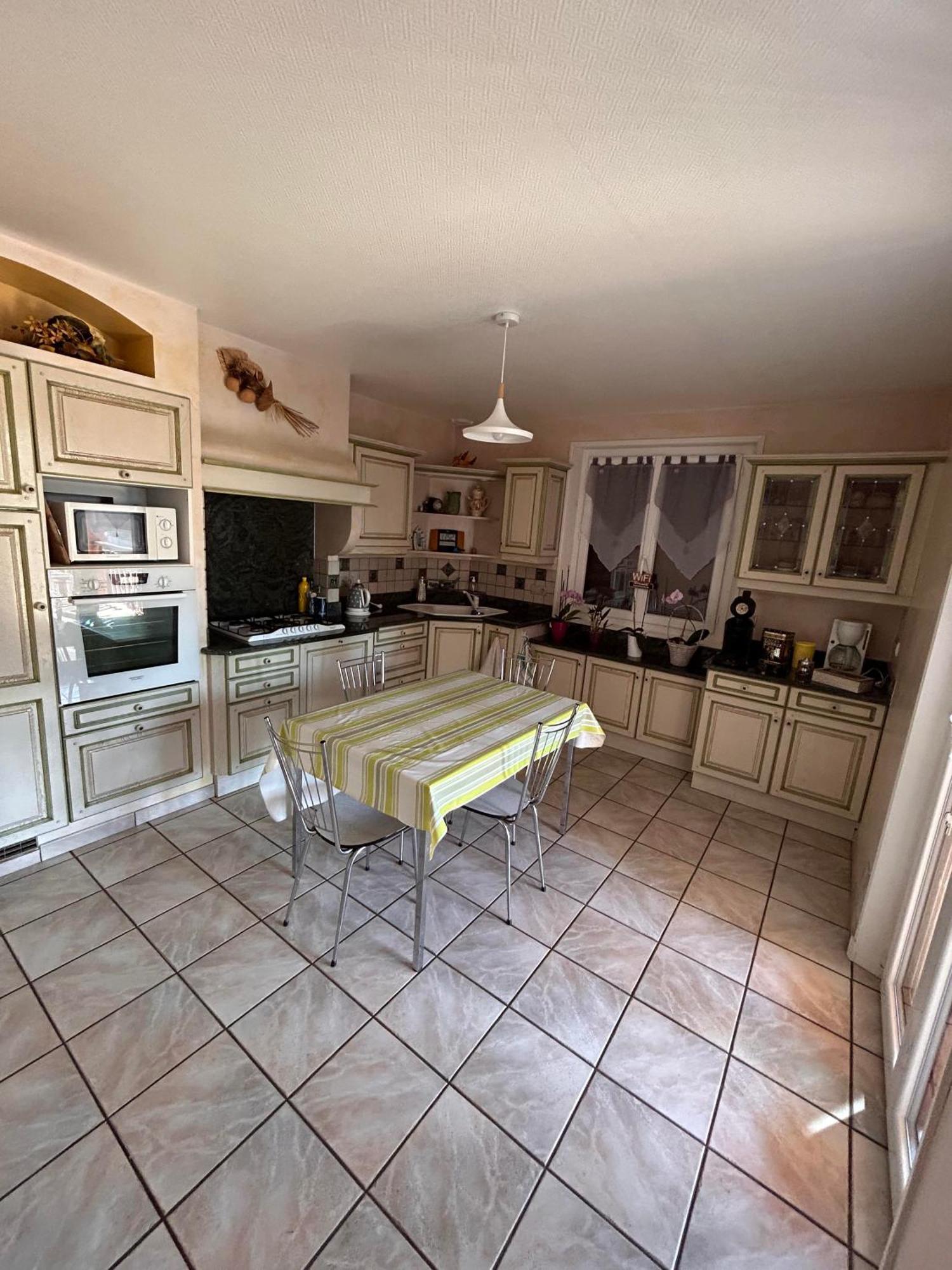 Chambres Des Arrys Bas-en-Basset Экстерьер фото